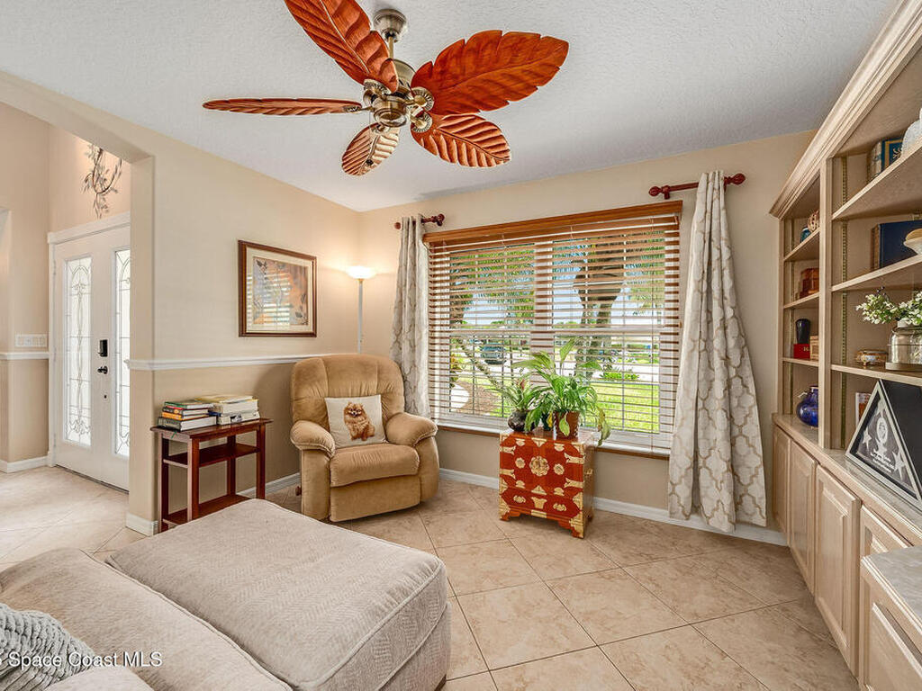 208 Chello Avenue, Sebastian, FL 32958