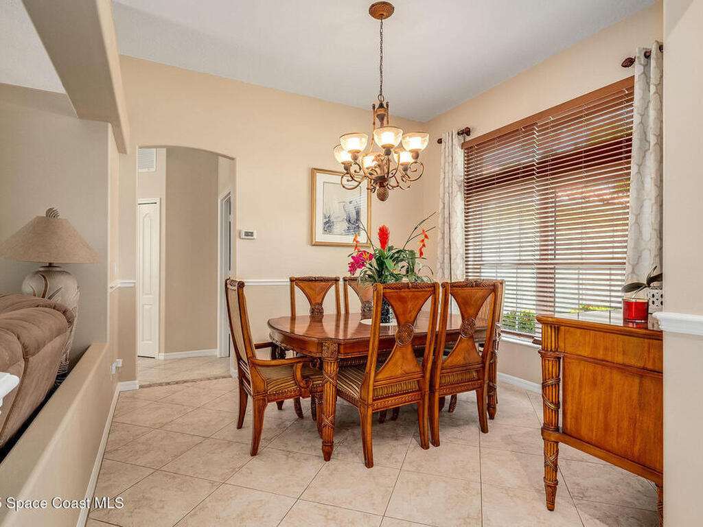 208 Chello Avenue, Sebastian, FL 32958