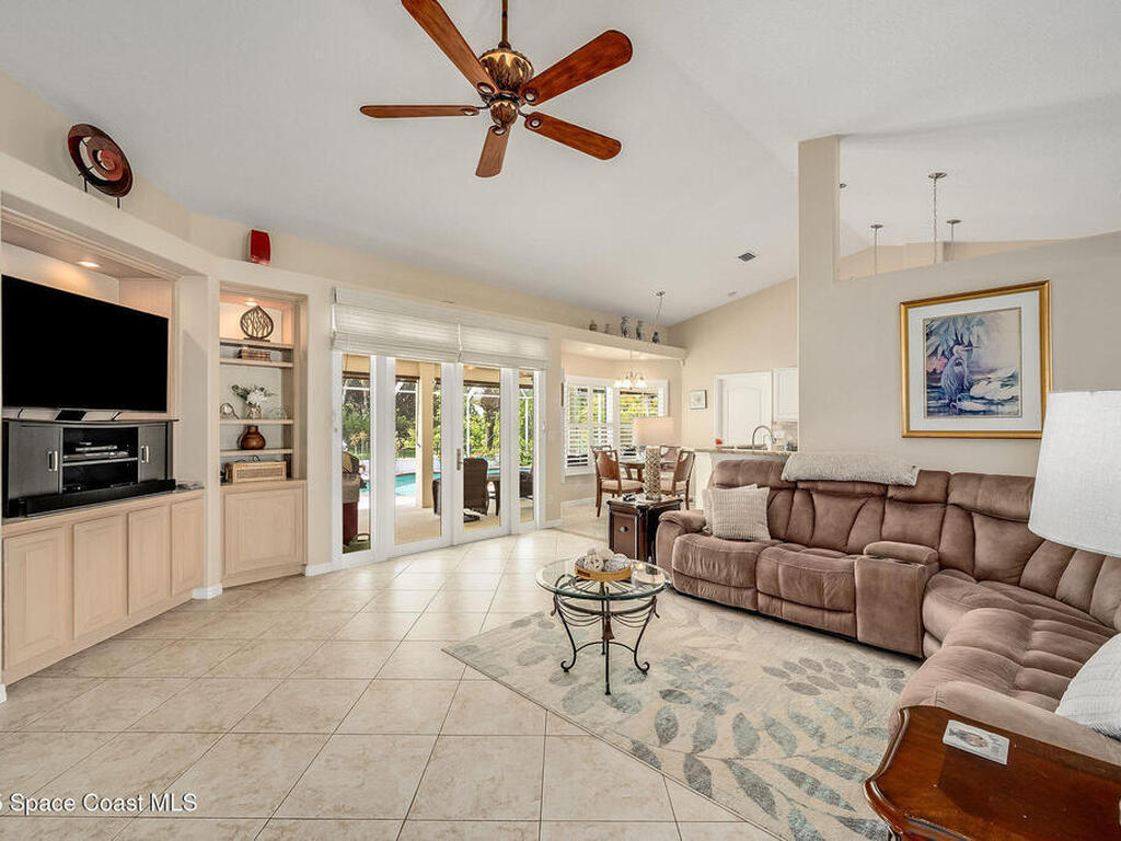 208 Chello Avenue, Sebastian, FL 32958