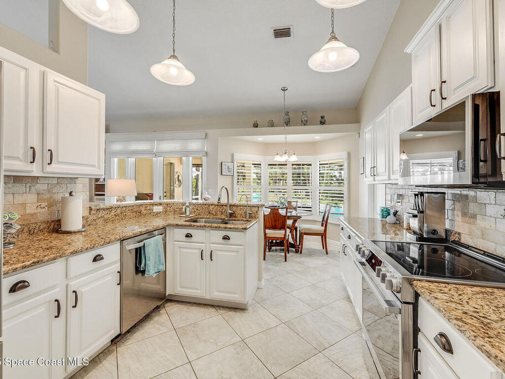 208 Chello Avenue, Sebastian, FL 32958