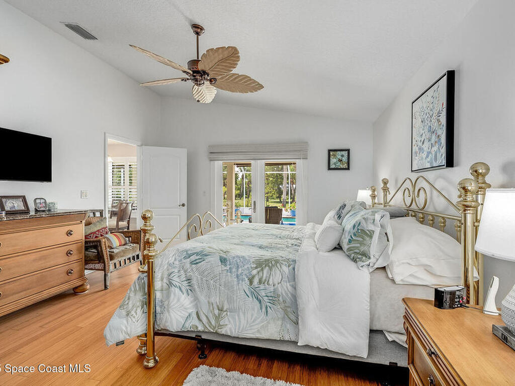 208 Chello Avenue, Sebastian, FL 32958