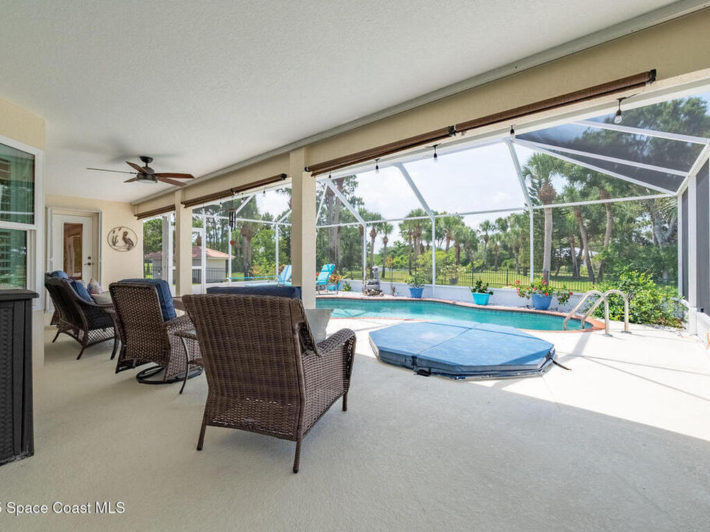 208 Chello Avenue, Sebastian, FL 32958
