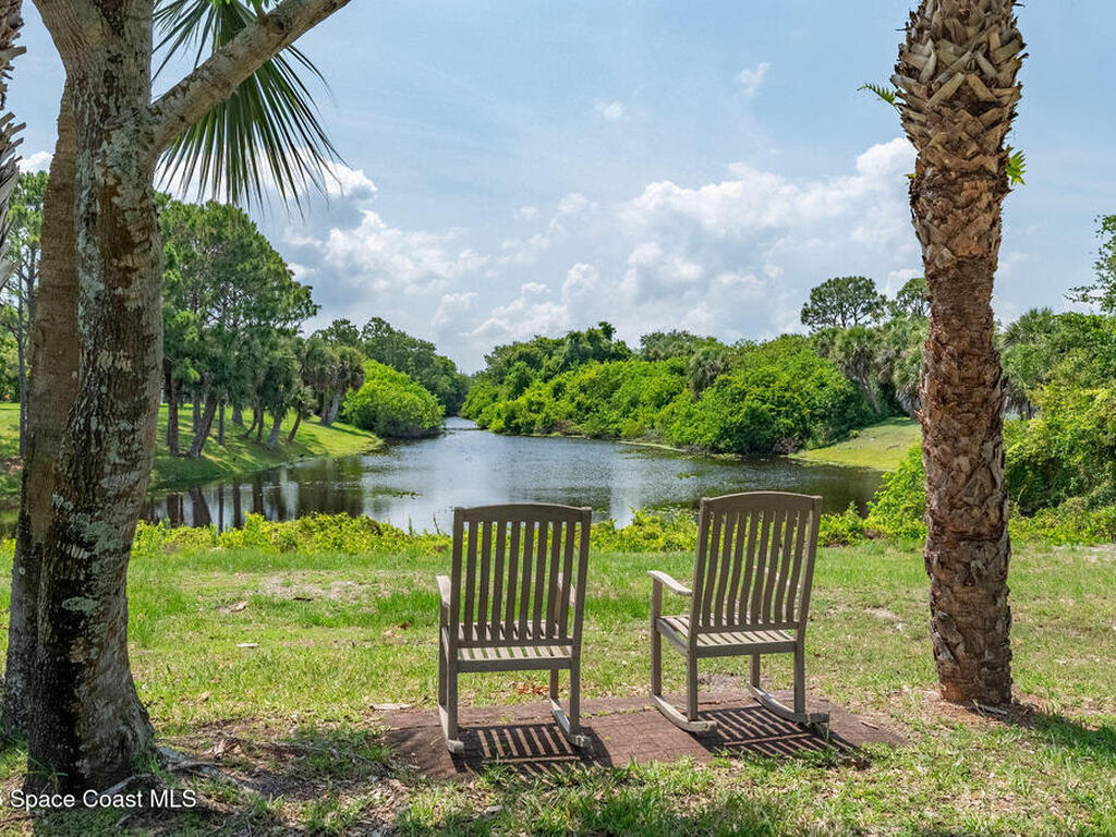 208 Chello Avenue, Sebastian, FL 32958