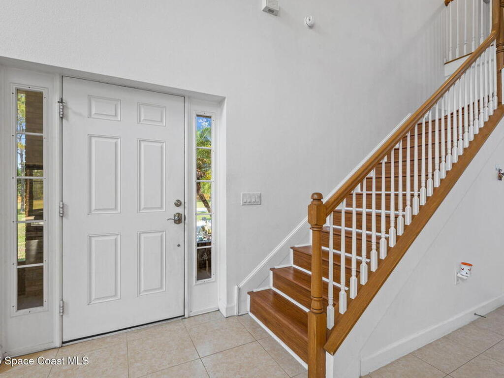 6460 Sapling Avenue, Grant, FL 32949