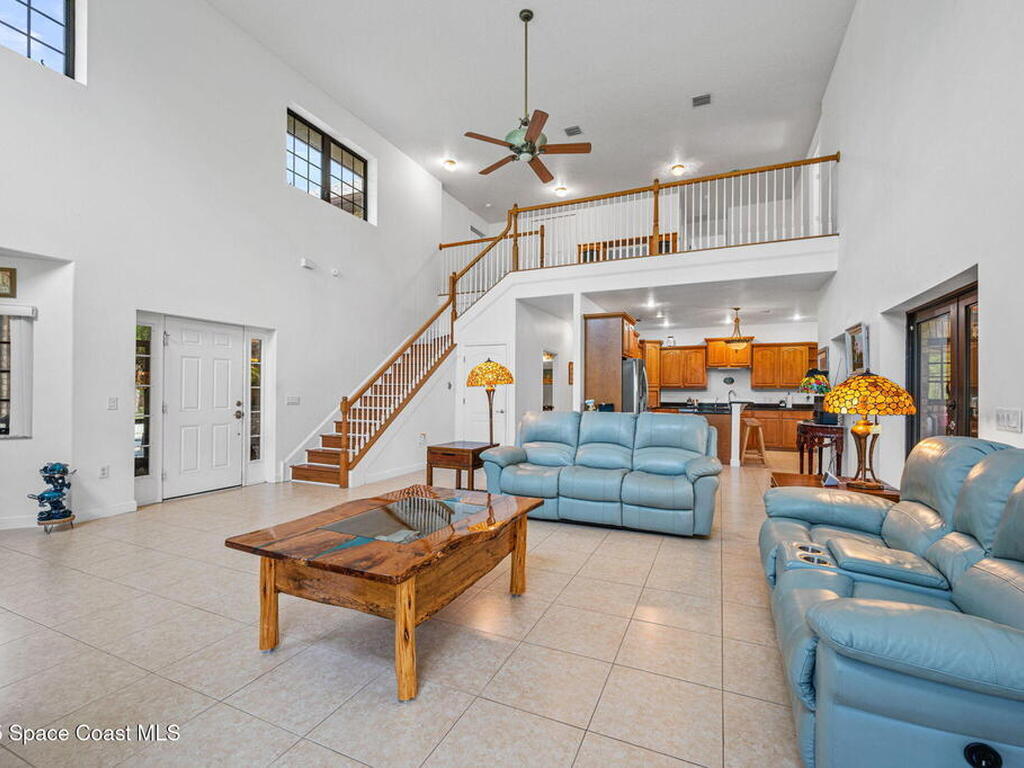 6460 Sapling Avenue, Grant, FL 32949
