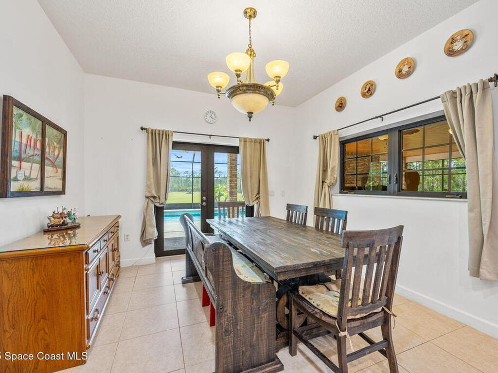 6460 Sapling Avenue, Grant, FL 32949