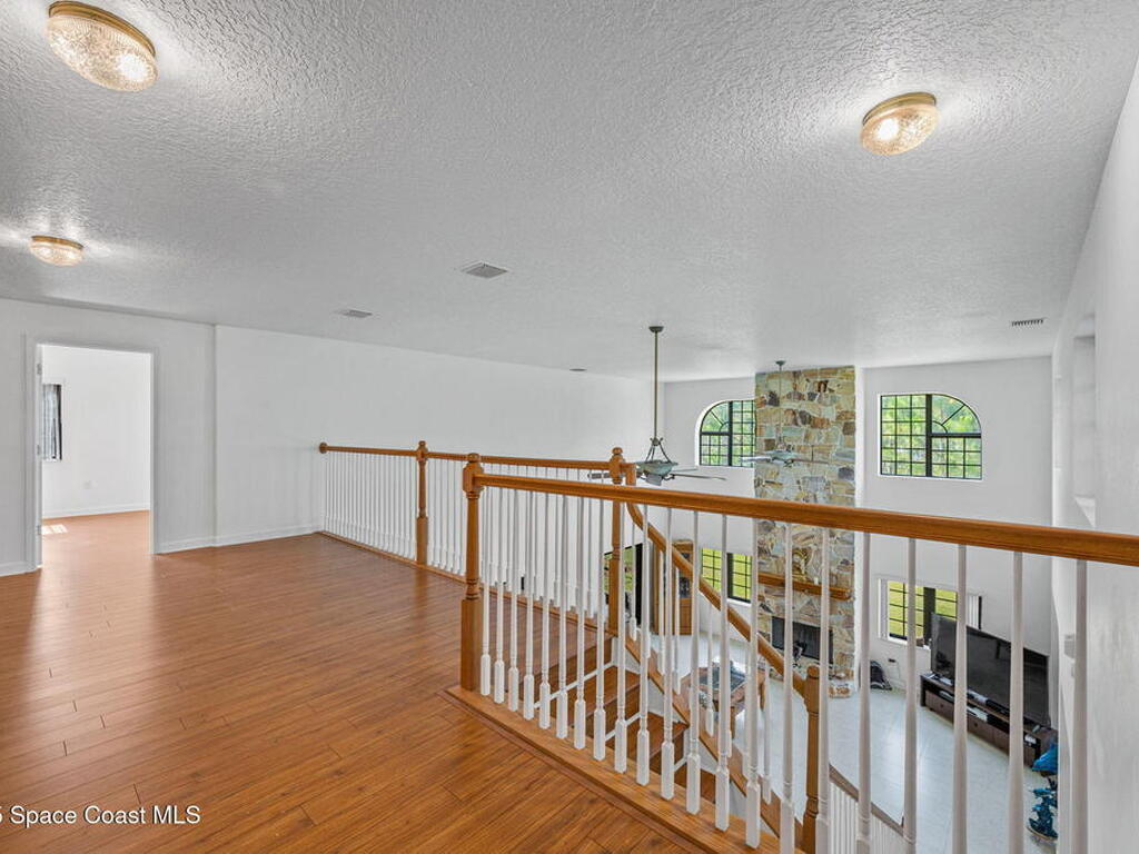 6460 Sapling Avenue, Grant, FL 32949