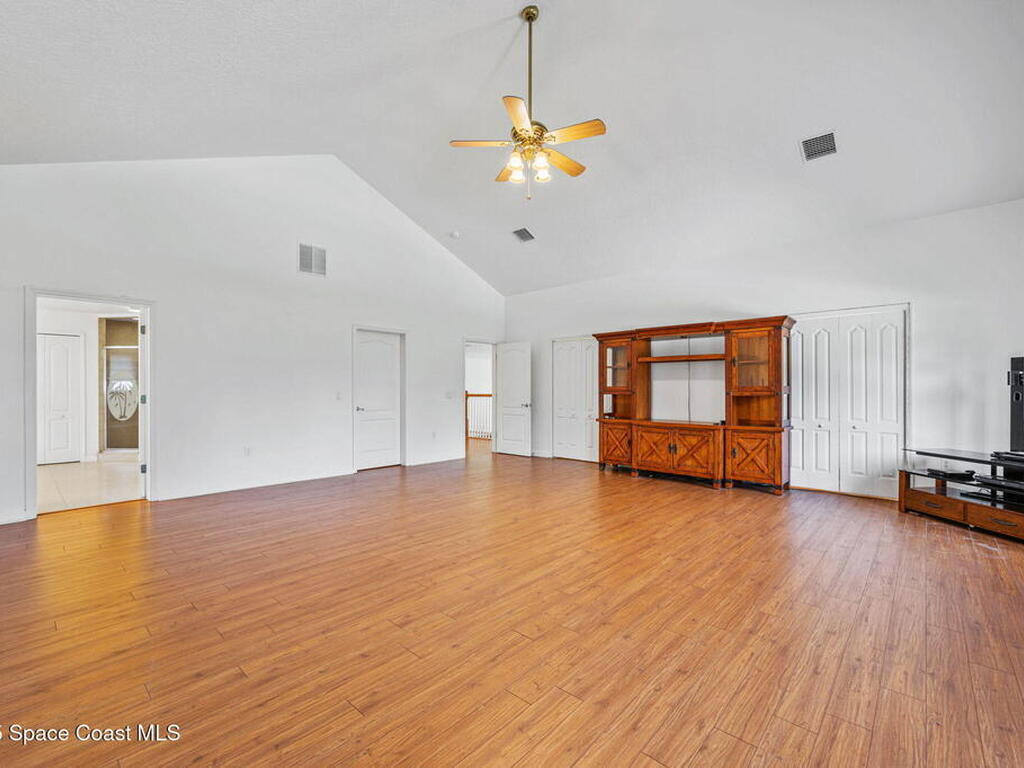 6460 Sapling Avenue, Grant, FL 32949