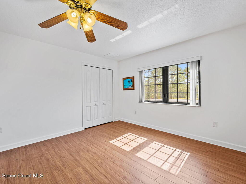 6460 Sapling Avenue, Grant, FL 32949