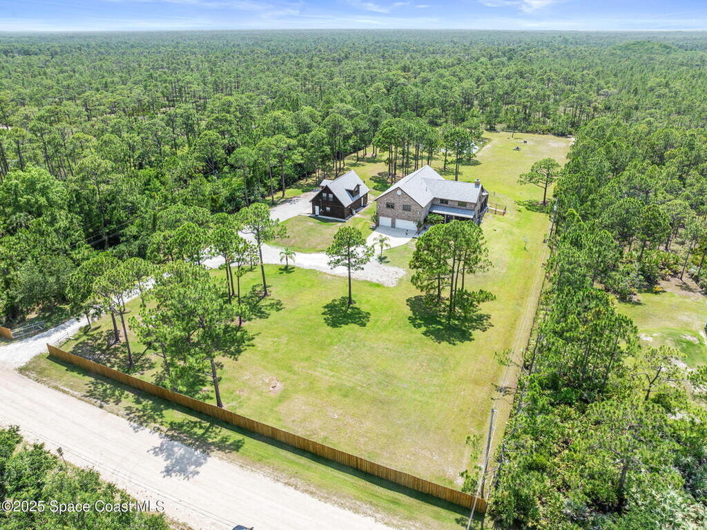 6460 Sapling Avenue, Grant, FL 32949