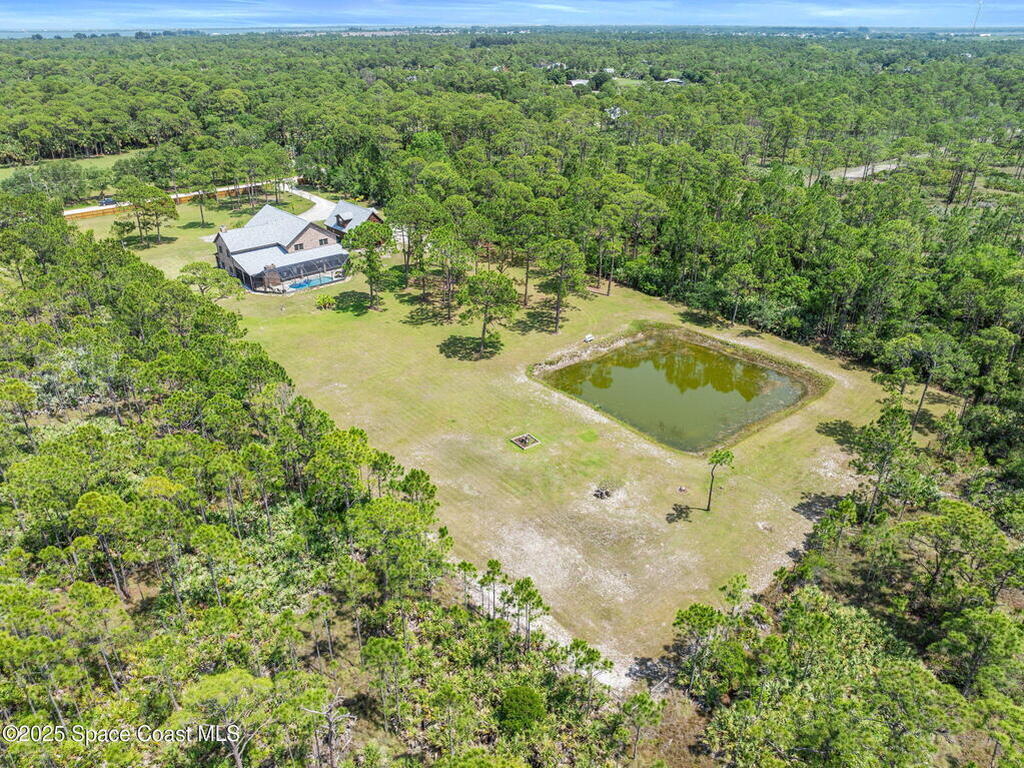6460 Sapling Avenue, Grant, FL 32949