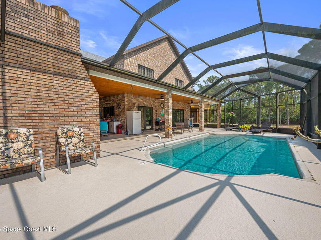 6460 Sapling Avenue, Grant, FL 32949