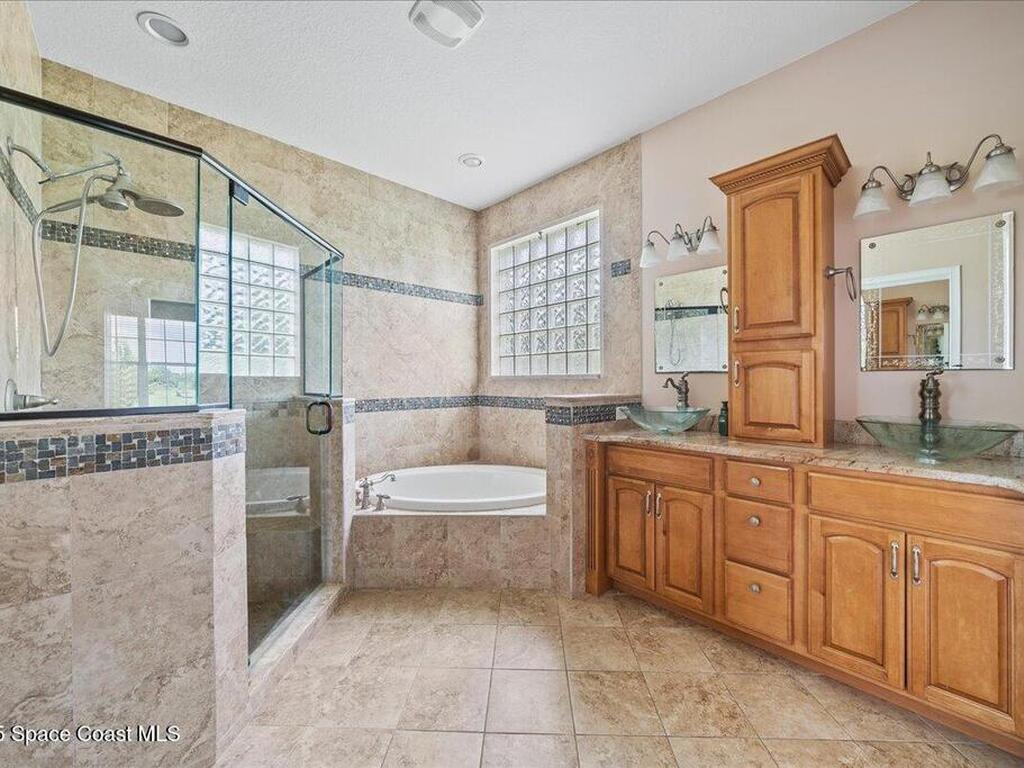 3240 Aurantia Road, Mims, FL 32754