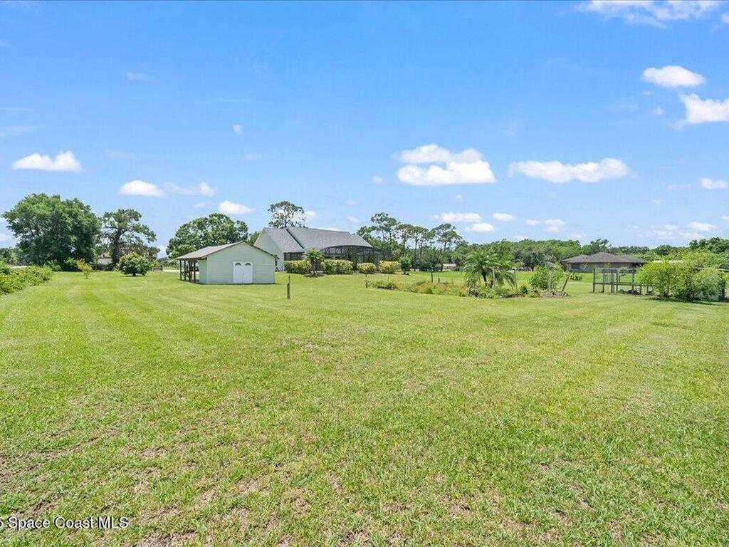 3240 Aurantia Road, Mims, FL 32754