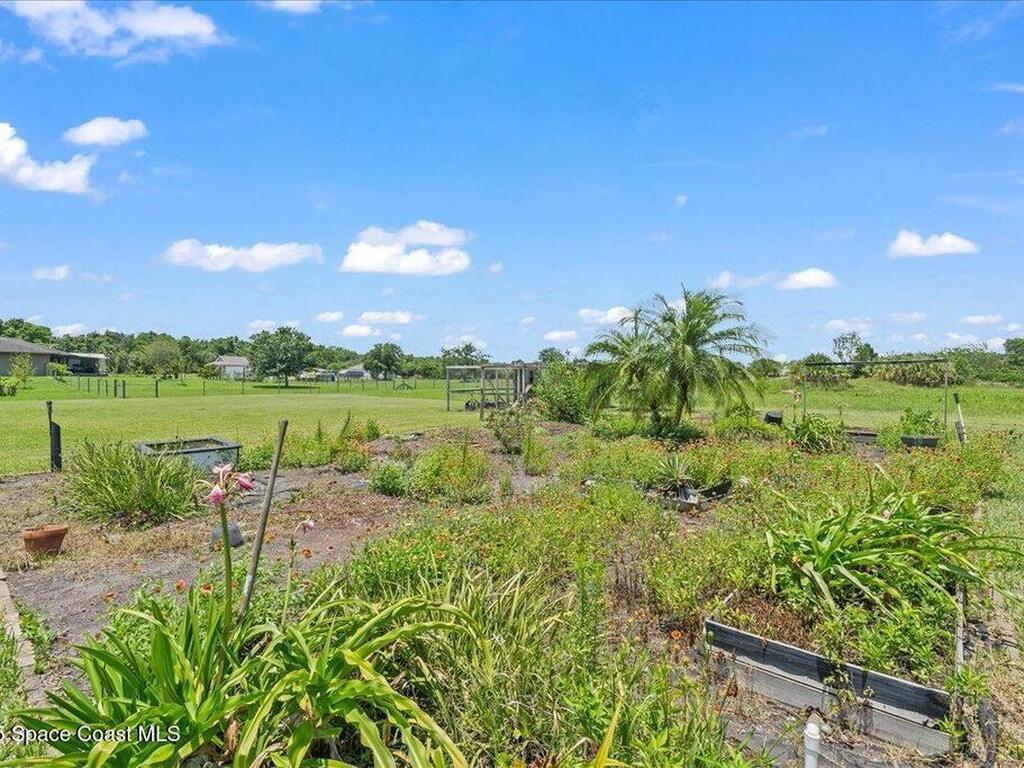 3240 Aurantia Road, Mims, FL 32754
