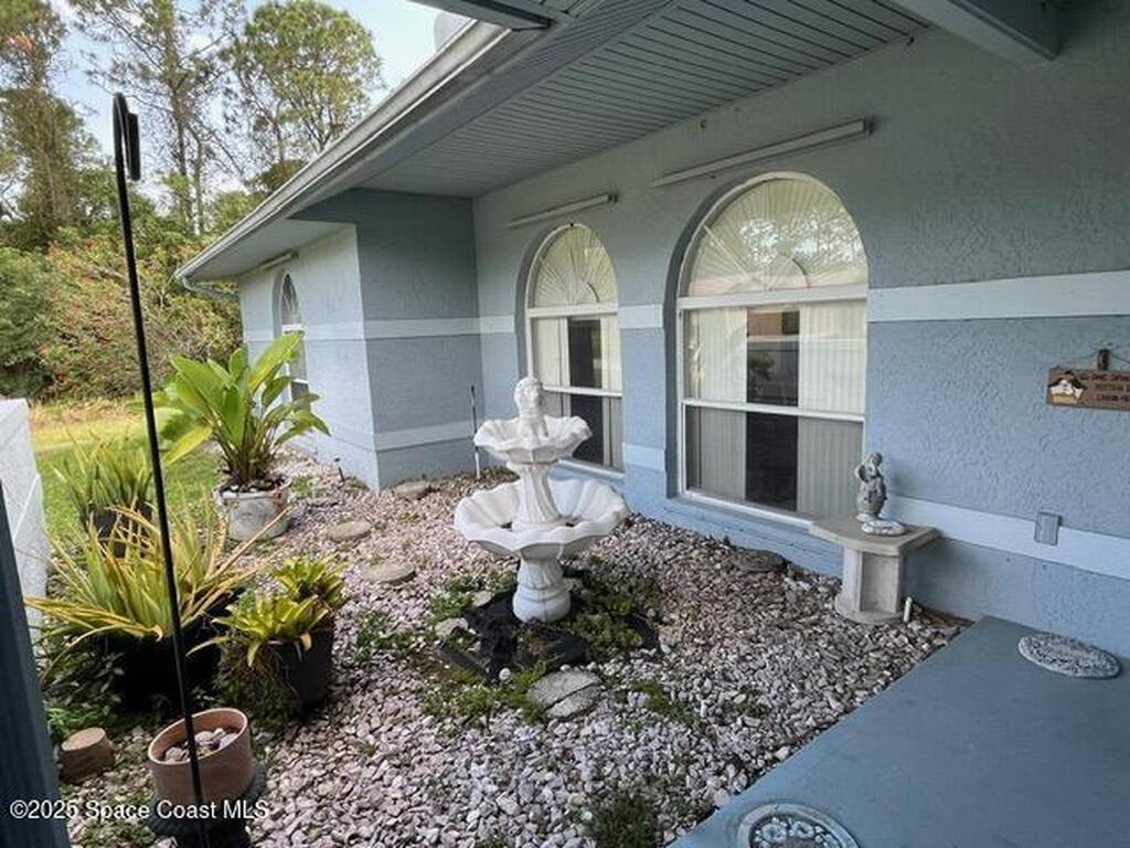 130 Nemo Circle, Palm Bay, FL 32907