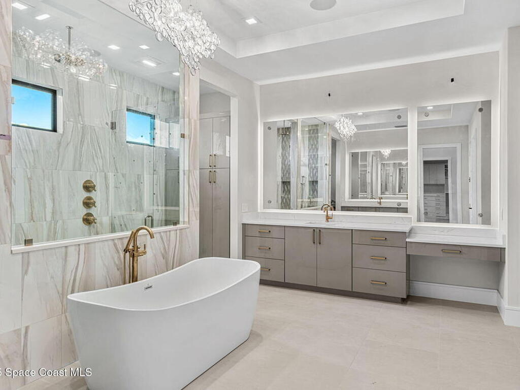 3717 Upper Floridian Way, Rockledge, FL 32955