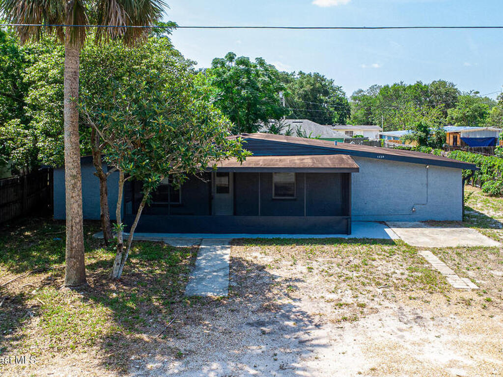 1229 Deneece Terrace, Daytona Beach, FL 32117