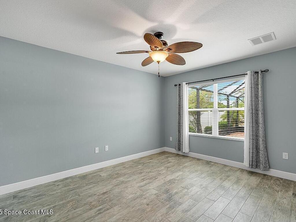 1611 Lexington Square, Vero Beach, FL 32962