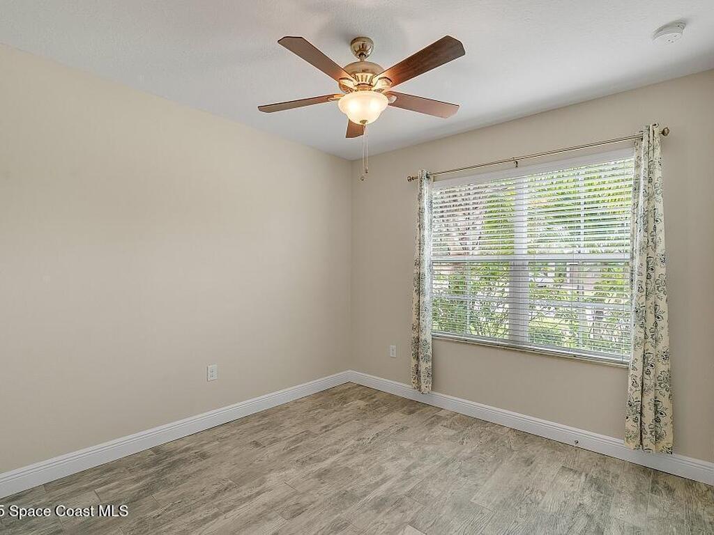 1611 Lexington Square, Vero Beach, FL 32962
