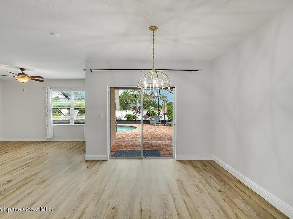 1611 Lexington Square, Vero Beach, FL 32962