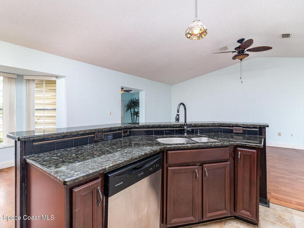 409 Americana Boulevard, Palm Bay, FL 32907