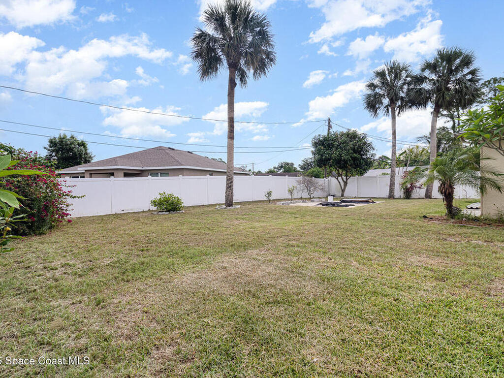 409 Americana Boulevard, Palm Bay, FL 32907