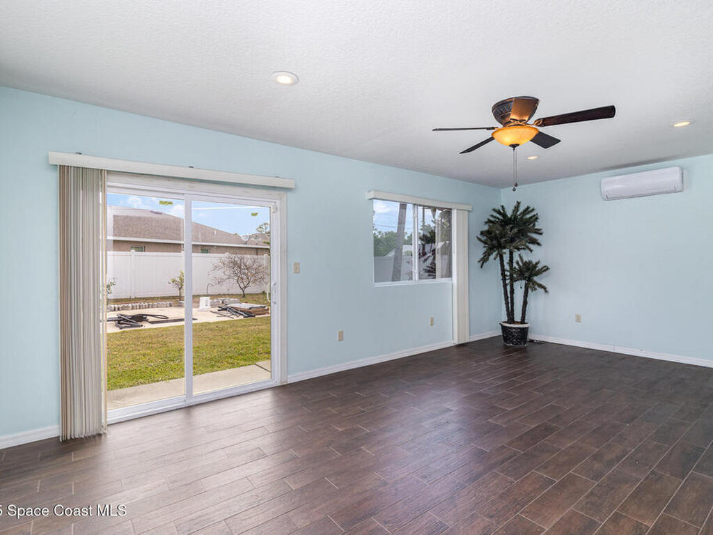 409 Americana Boulevard, Palm Bay, FL 32907