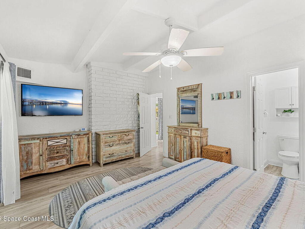 996 S Wickham Road, West Melbourne, FL 32904