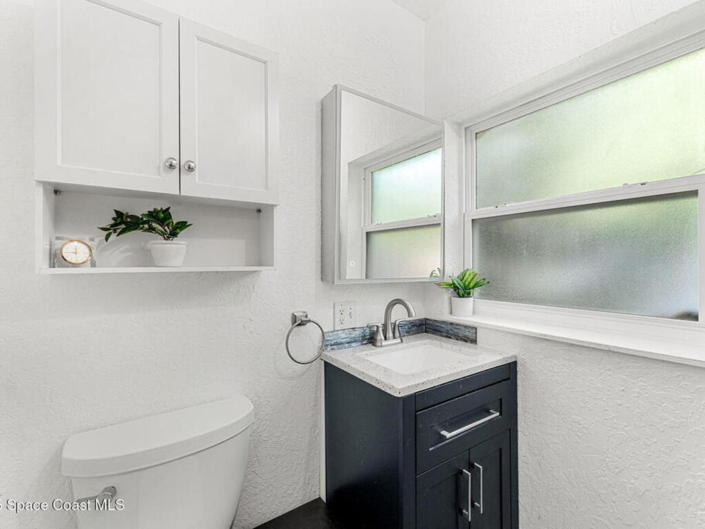 996 S Wickham Road, West Melbourne, FL 32904