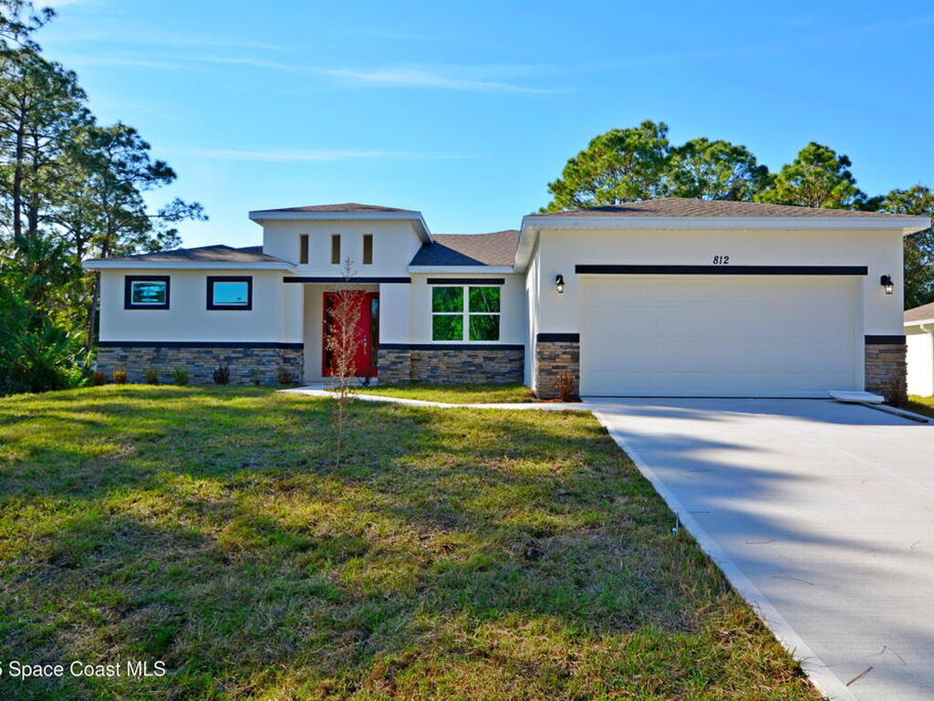 883 Parrotfish Street, Palm Bay, FL 32908