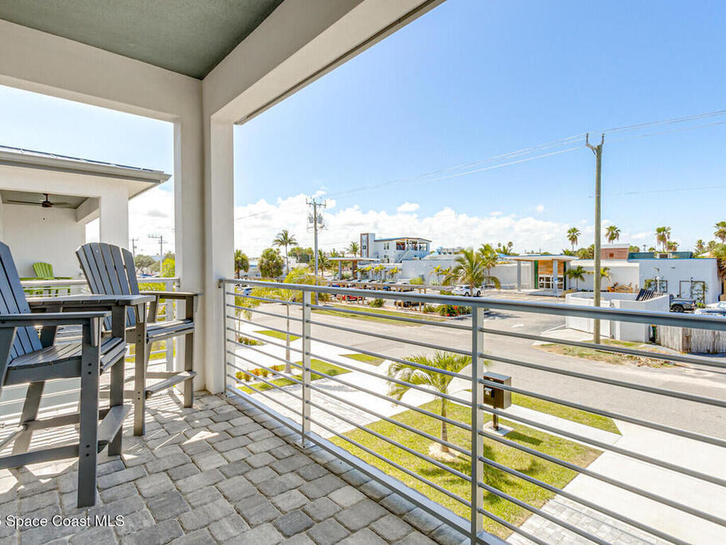 219 6th Avenue, Indialantic, FL 32903