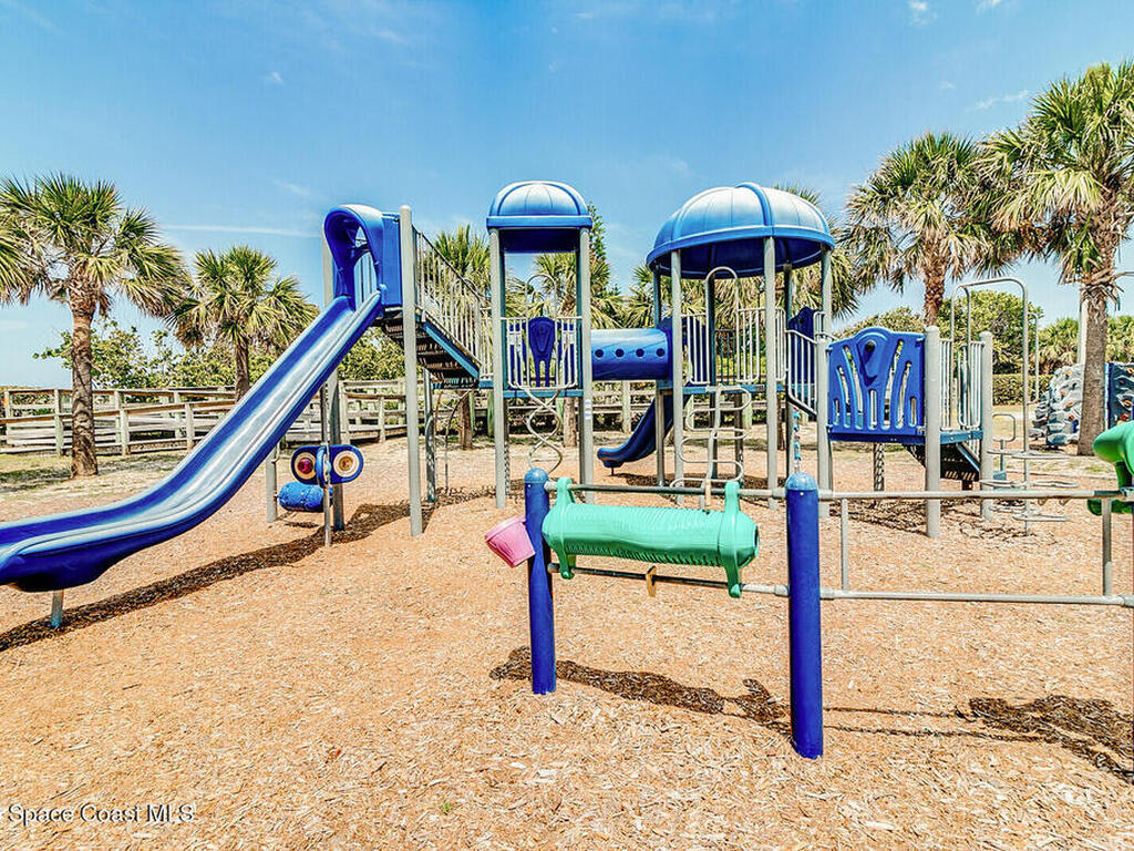219 6th Avenue, Indialantic, FL 32903