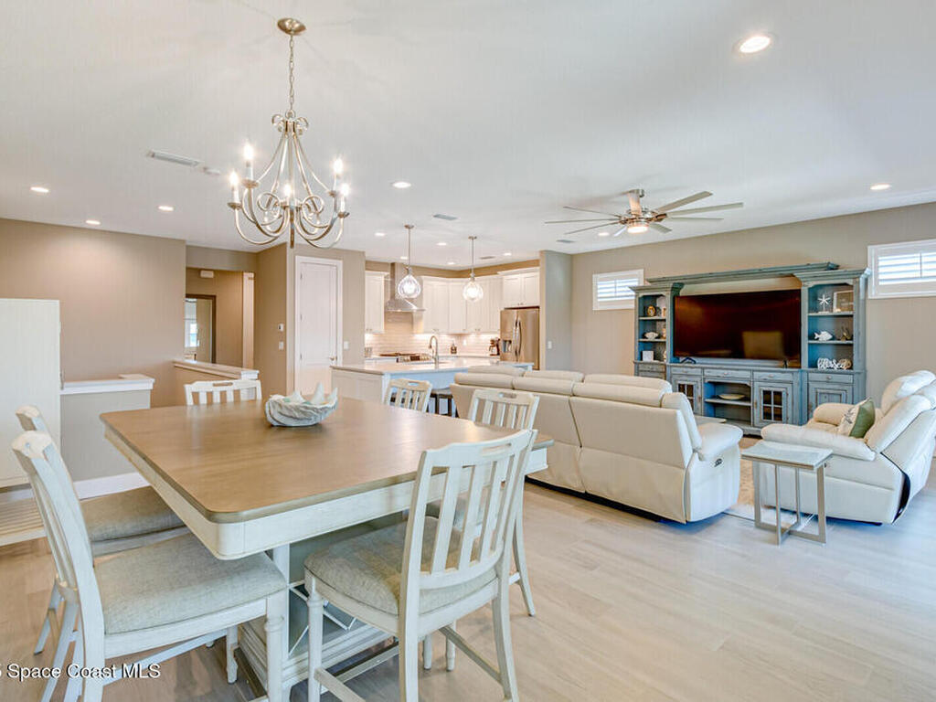 219 6th Avenue, Indialantic, FL 32903