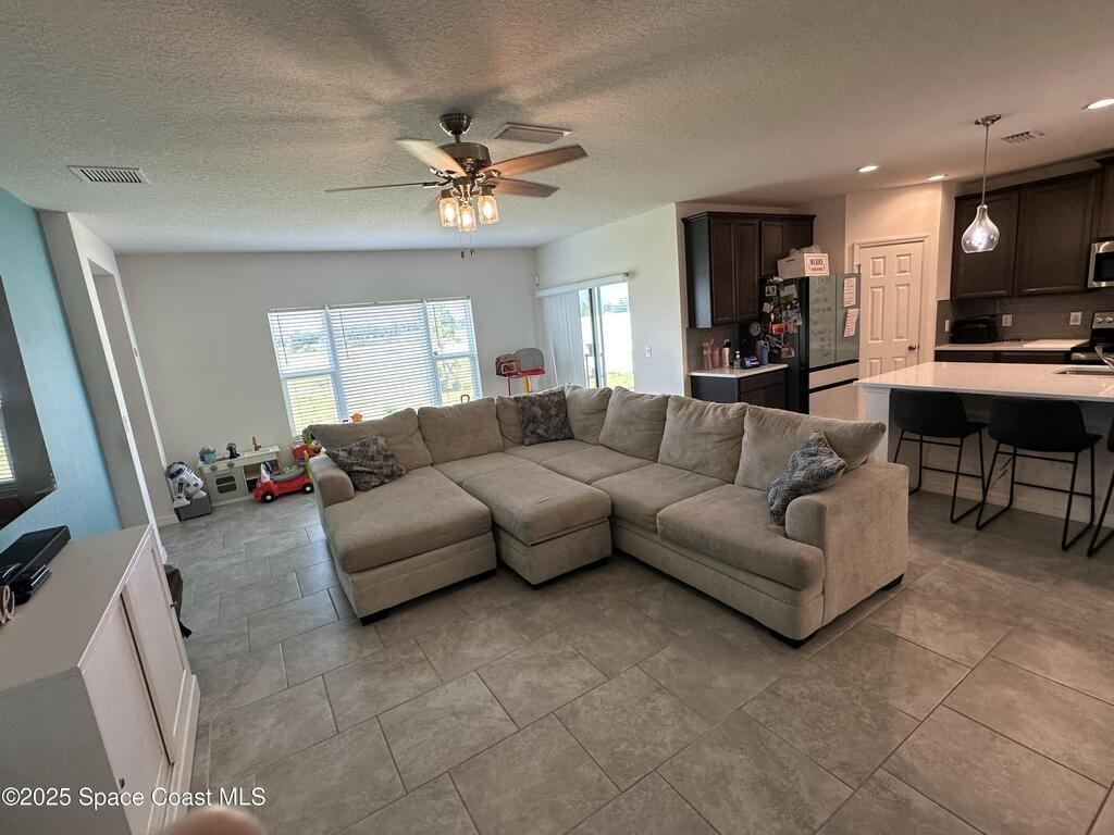 5636 Camilla Street, St. Cloud, FL 34771