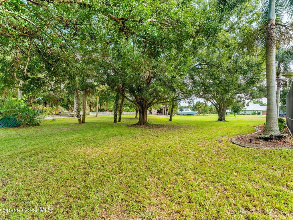 3535 Grant Road, Grant-Valkaria, FL 32949