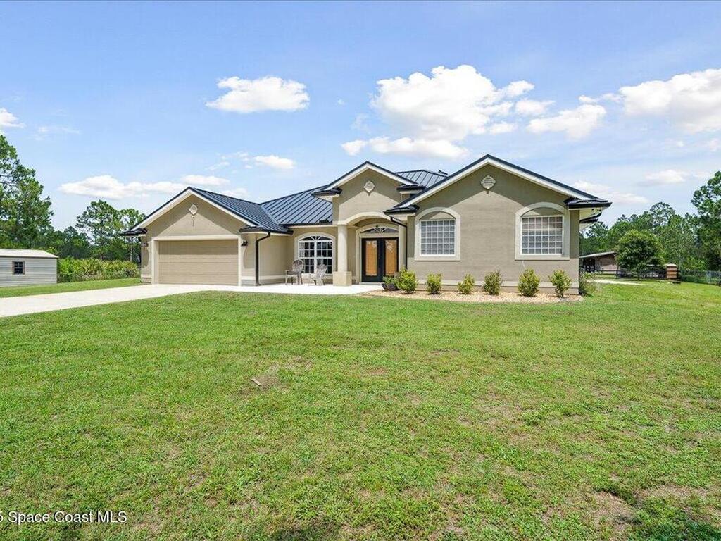 5005 Corey Road, Grant-Valkaria, FL 32950