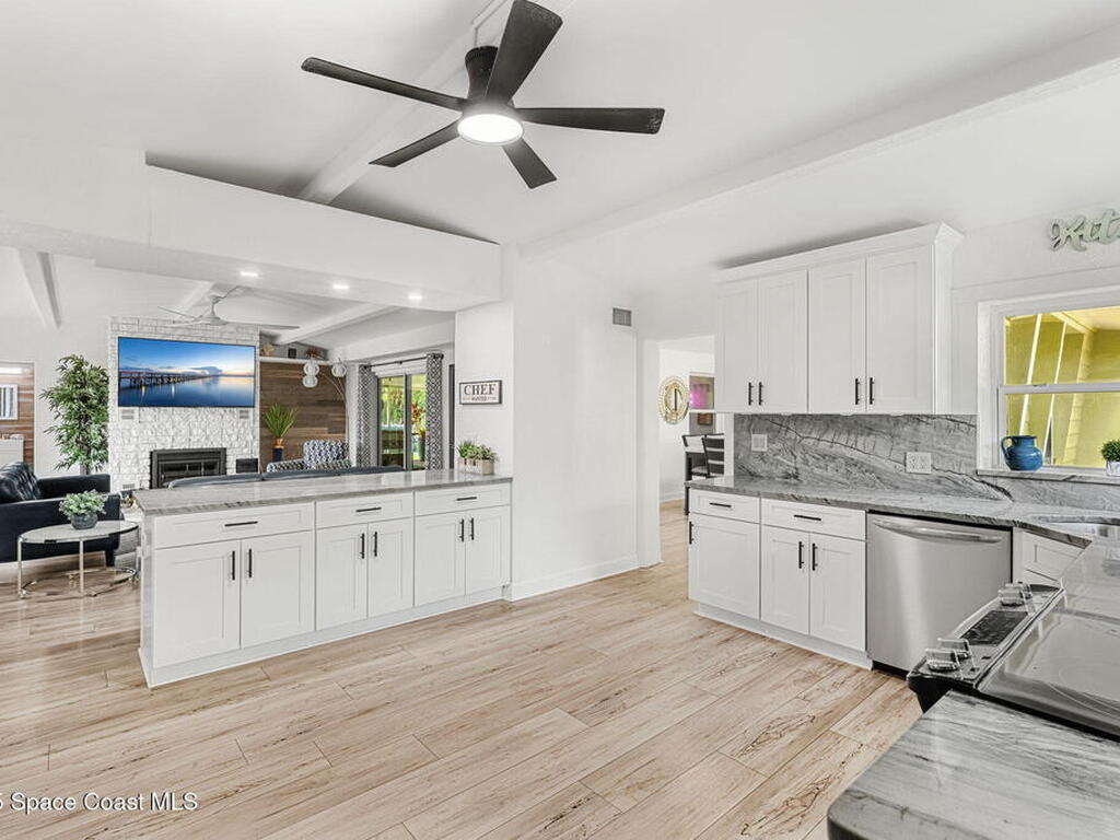 996 S Wickham Road, West Melbourne, FL 32904