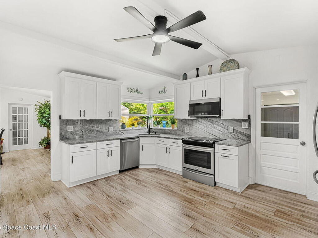 996 S Wickham Road, West Melbourne, FL 32904