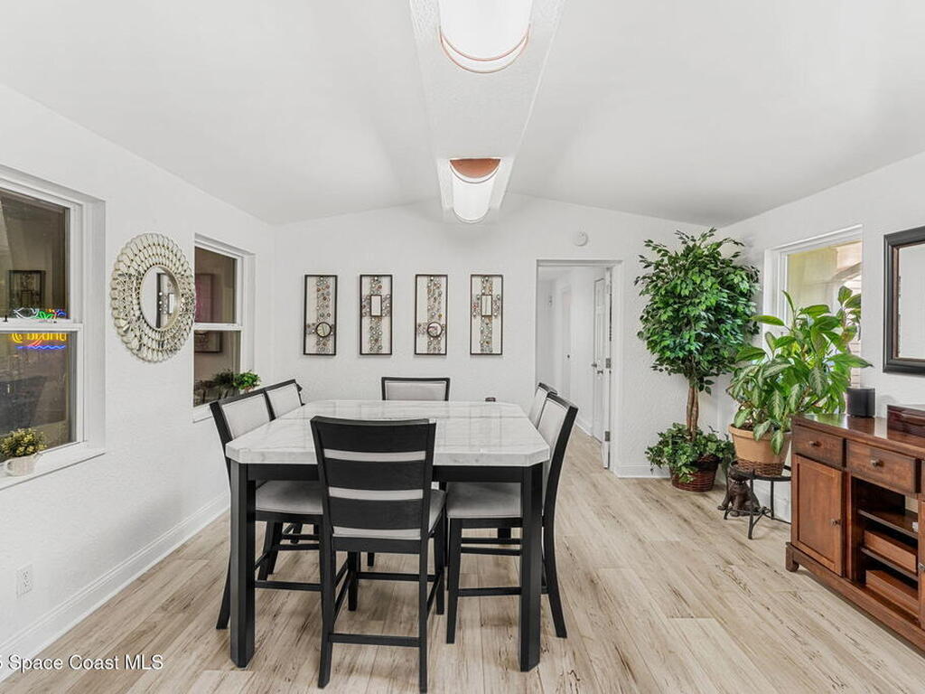 996 S Wickham Road, West Melbourne, FL 32904