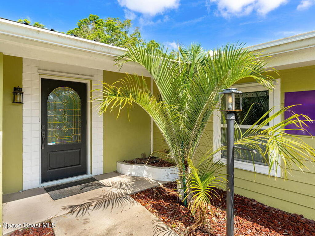 996 S Wickham Road, West Melbourne, FL 32904