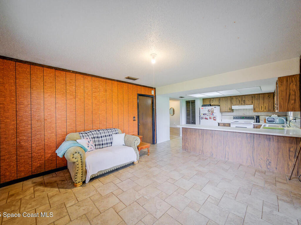 315 Smith Road, Osteen, FL 32764