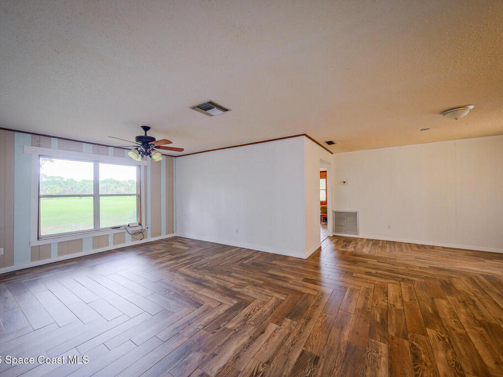 315 Smith Road, Osteen, FL 32764
