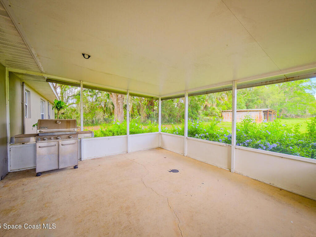 315 Smith Road, Osteen, FL 32764