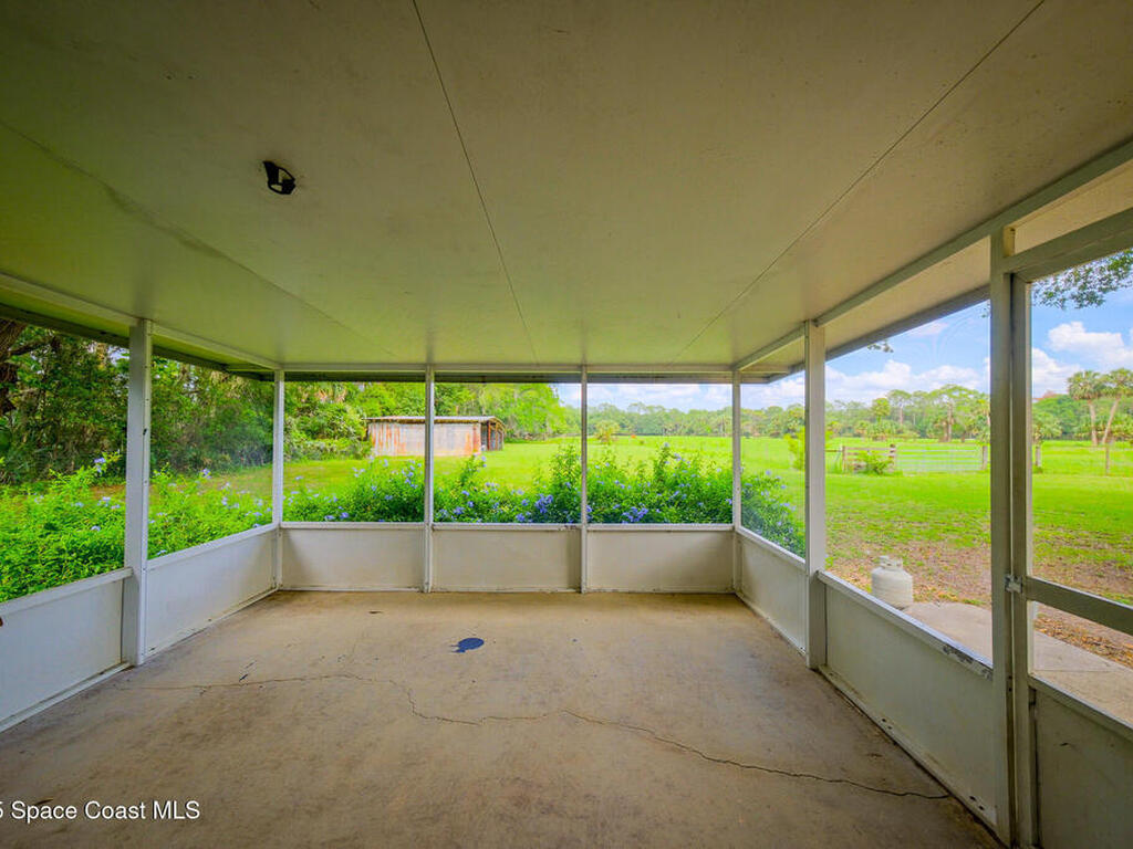 315 Smith Road, Osteen, FL 32764