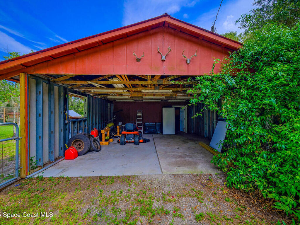 315 Smith Road, Osteen, FL 32764