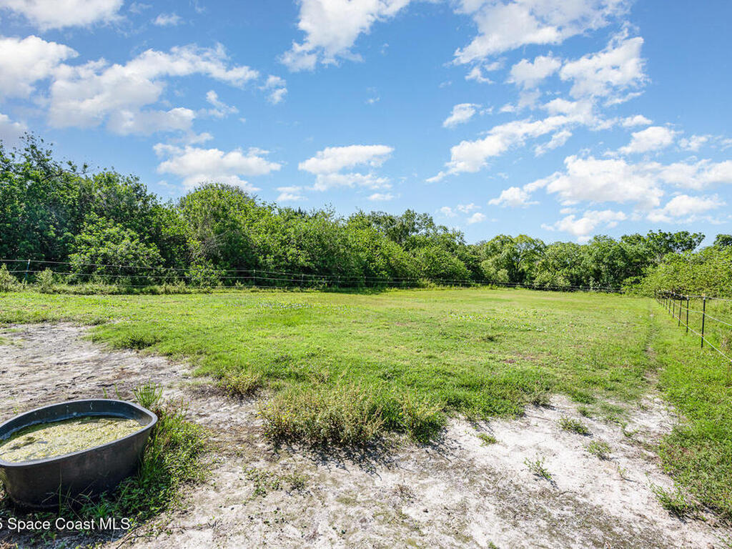 2675 Brockett Road, Mims, FL 32754