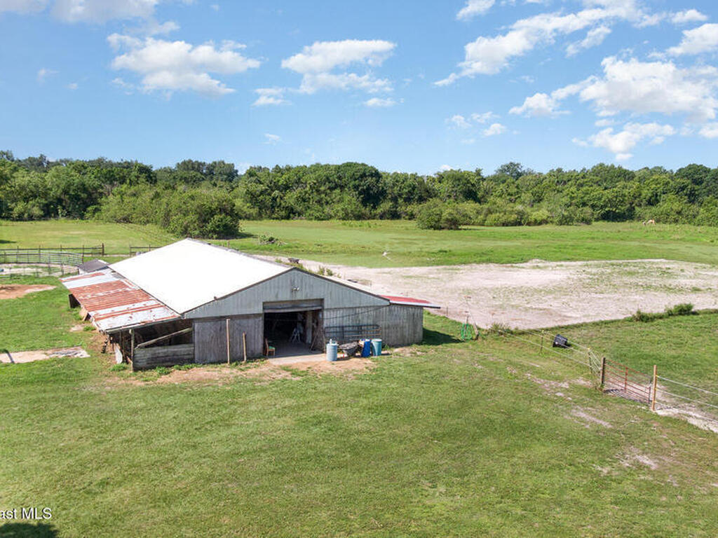 2675 Brockett Road, Mims, FL 32754