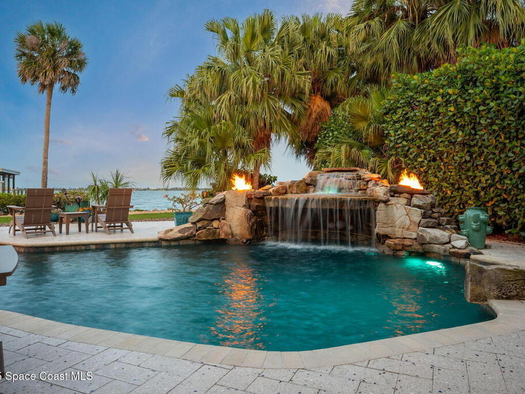 2442 Newfound Harbor Drive, Merritt Island, FL 32952