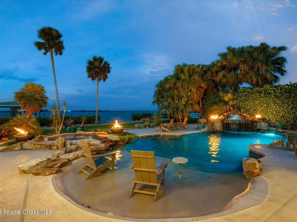 2442 Newfound Harbor Drive, Merritt Island, FL 32952